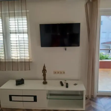 Daire Spacious Apartment, Tania *